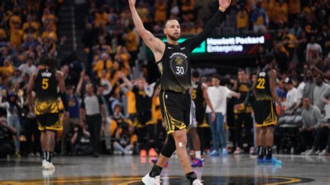 Curry Y Los Warriors Bajan De La Nube A Los Kings En San Francisco