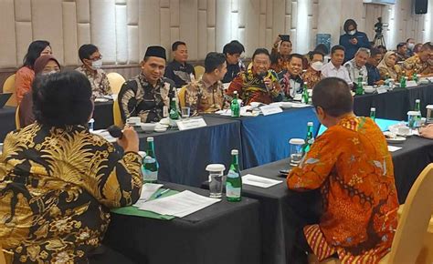 Wagub Hadiri Rakor Bersama Kementerian Lhk Bahas Kawasan Hutan Untuk