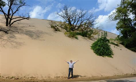 Dune That Moves In Indiana Stock Image Image Of Erosion 169204263