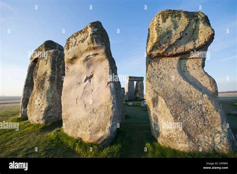 England Wiltshire Stonehenge Stock Photo Alamy