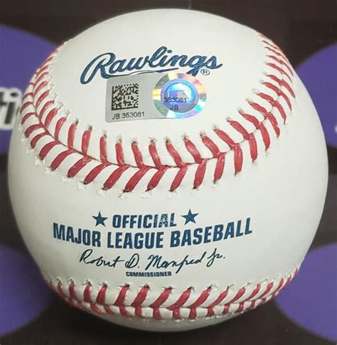 J.J. Hardy autographed baseball (ROMLB Orioles Brewers All Star)