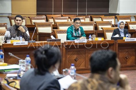 Uji Kepatutan Dan Kelayakan Calon Anggota Kpi Pusat Antara Foto