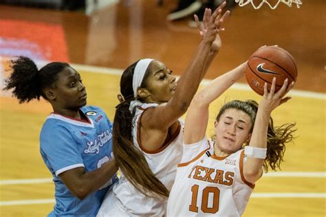 No 25 Texas 84 Louisiana Tech 57 Longhorn Women Roll In Win