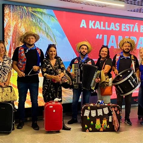 Forr P De Serra Anima Chegada De Turistas Nos Aeroportos De Jo O