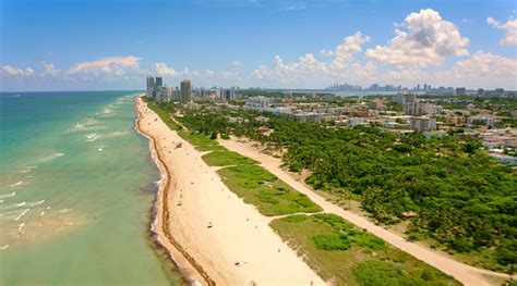 Pemandangan Pantai Utara Di Miami Foto Stok Unduh Gambar Sekarang