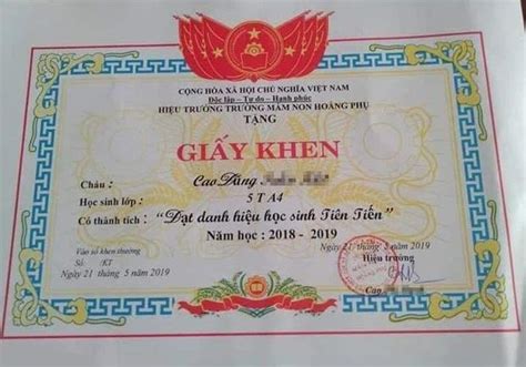 Bỏ Giấy khen Học sinh tiên tiến Bộ Giáo dục nói gì