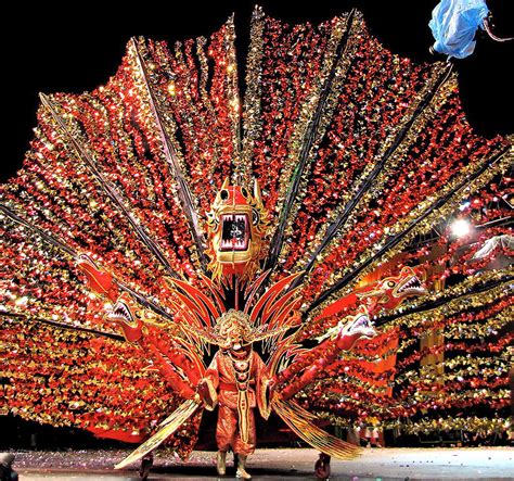 Trinidad and Tobago Carnival Marches to Many Tunes - Traveling Boy