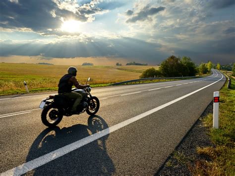 Konsekwencje Jazdy Motocyklem Bez Prawa Jazdy Kategorii A W Polsce