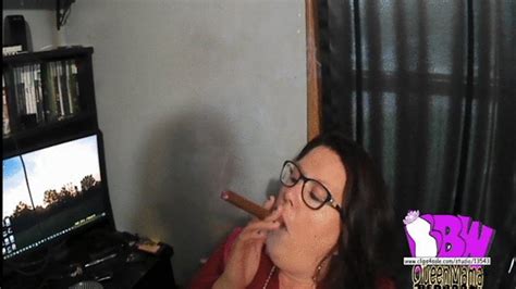 How BBW Kelly Queen Smokes A Cigar And You Want It To Be Your C AVI BBWQueenmama S Bedroom