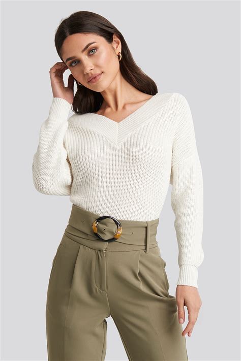 V Neck Wide Rib Knitted Sweater White Na Kd