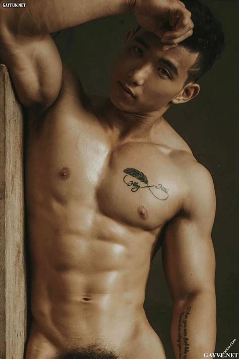 Bao Nguyen Hot Vietnamese Muscular Guy Photo 8