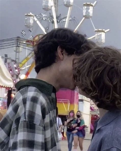 Pin Em Gay Love