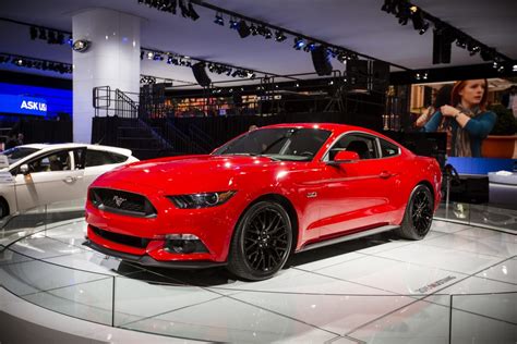 Ford Introduces 50th Anniversary Limited Edition Mustang