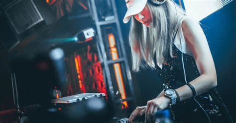 35 Best Female DJs In The World