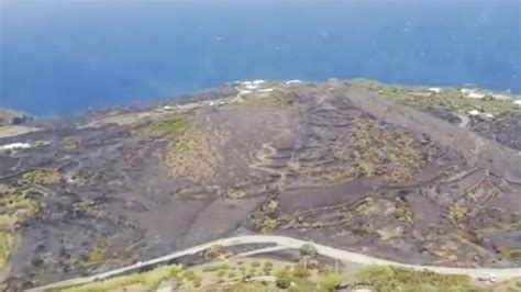 Le Immagini Dall Alto Del Maxi Rogo A Pantelleria Domato L Incendio