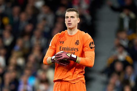 Lunin Won T Sign Already Agreed New Contract With Real Madrid May