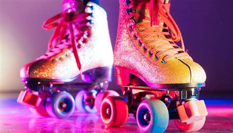 Glow Roller Skating Disco | Narrandera Shire Council