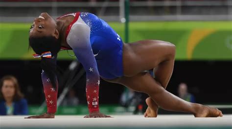 Simone Biles Se Convierte En La Gimnasta Ol Mpica Estadounidense M S