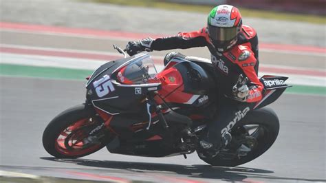 Le Immagini Dell Allenamento Aprilia Sul Circuito Di Cremona