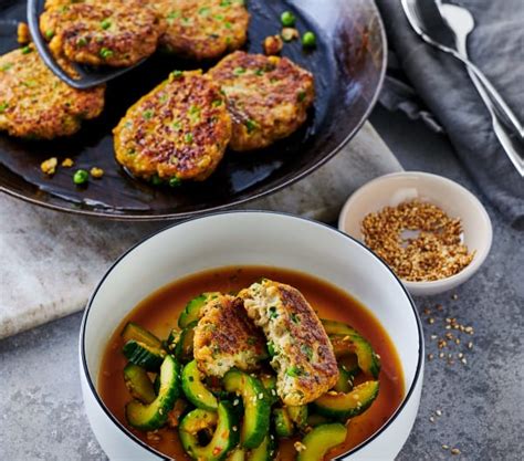 H Hnchen Zucchini Erbsen Puffer Mit Gurkensalat Cookidoo Das