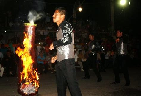 TIEMPO DE NARANJOS Sucesos SE LLEVA A CABO LA QUEMA DEL MAL HUMOR