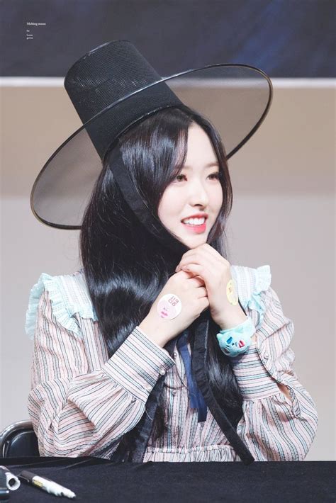 Melting Moon🌒 On Twitter Olivia Hye Korean Pop Photo Archive