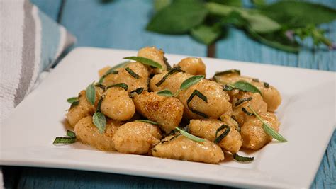 Cauliflower Gnocchi With Brown Butter And Sage Recipe Green Giant