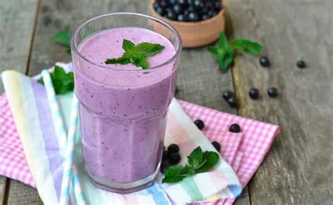 Batido de yogur y arándanos para depurar el arganismo