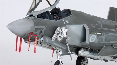 F 35A Lightning II 1 48 Tamiya YouTube