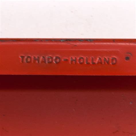 Metalen Vintage Tomado Wandrek Met Geperforeerde Delen