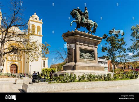 La Plaza Gerardo Barrios Fotografías E Imágenes De Alta Resolución Alamy