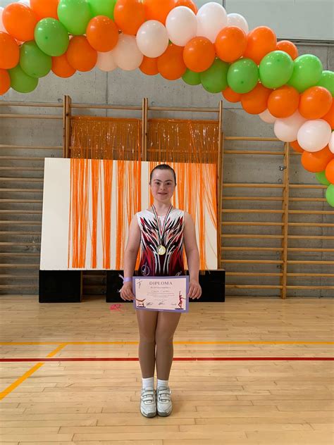 Carla Cartón, del club Aerobics VS 2.0 de Puertollano, medalla de oro