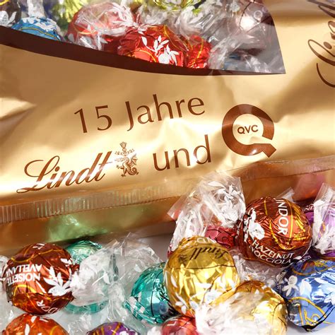 LINDT Lindor Kugeln 15 Sorten im Jubiläumsbeutel Inhalt 1 509g QVC de