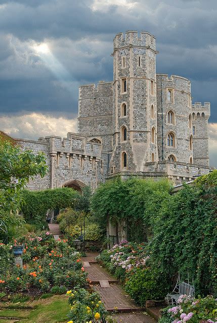 Windsor Castle from the rose garden, England | Sierra Marks