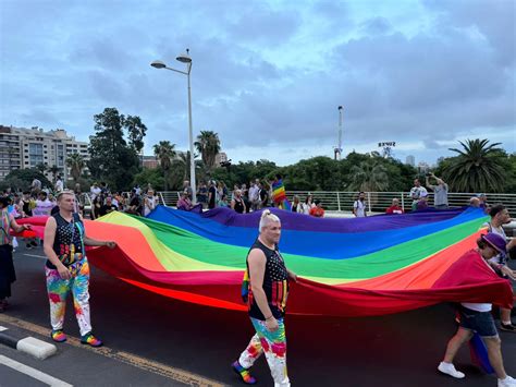 Manifestación del Orgullo LGTBI en Valencia Las Provincias