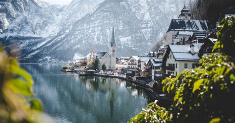 Hallstatt 2 Hour Guided Walking Tour With Photographer Getyourguide