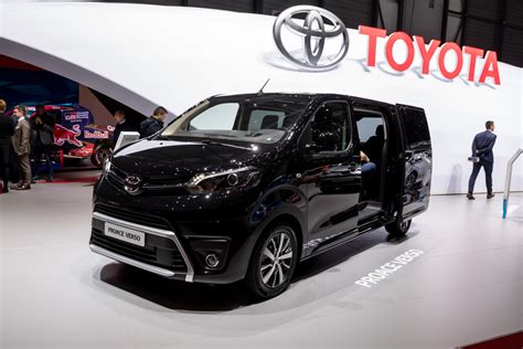 Toyota Proace Verso M Kwh Elektryczny Opinie Dane Techniczne