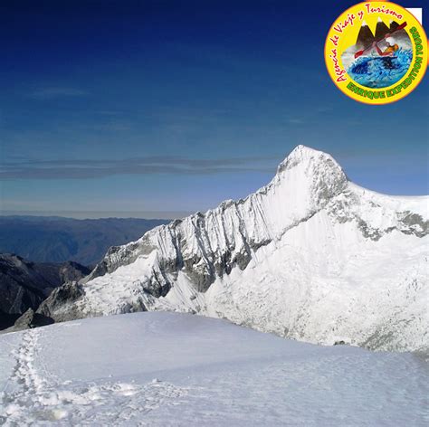 Trek Cordillera Blanca Santa Cruz Escalada Nevado Pisco Chopicalqui Per