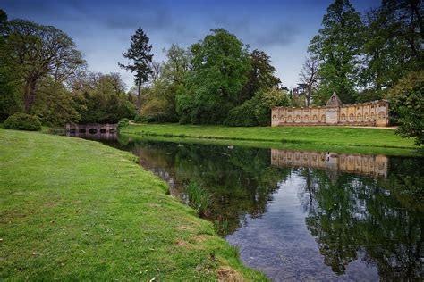 Temple of British Worthies at Stowe Gardens Photograph by John Gilham ...