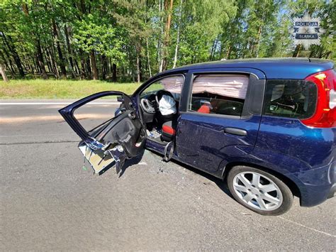 Wypadek W Kobi Rze Cztery Osoby W Szpitalu