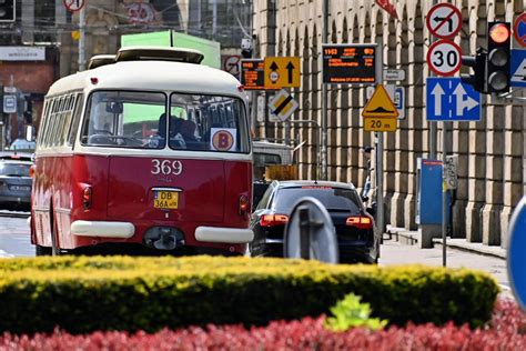 Zabytkowe tramwaje i autobusy we Wrocławiu ZDJĘCIA Zdjęcie 22 44