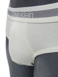 Slips de Calvin Klein Vuelve el blanco para tú ropa interior Varela