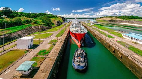 Canal De Panamá Aumenta Calado Autorizado Para Buques Comercio And Negocios