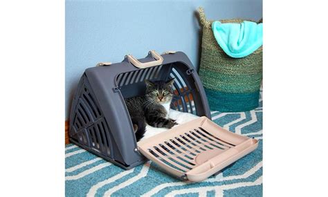 Foldable Travel Cat Carrier | Groupon