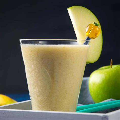 Green Apple Smoothie - SoSmoothie