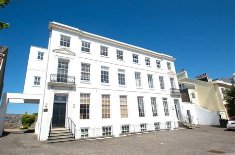 Savills St Mary S Court Queens Road St Peter Port Guernsey Gy