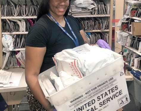 Herokatrinadavislarge Story Usps Employee News