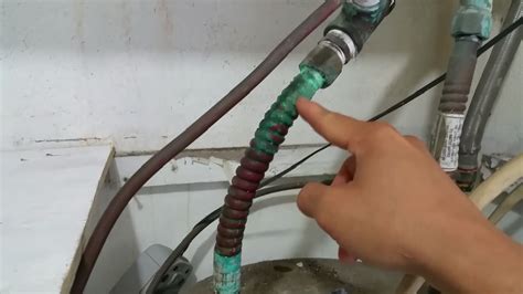 How To Fix A Water Heater Pipe Leak?