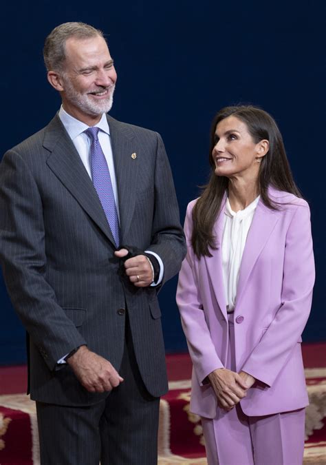 Photo Le Roi Felipe Vi Et La Reine Letizia D Espagne La Famille