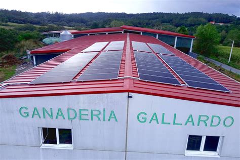 Granxas desconectadas da rede eléctrica Unha opción para non depender